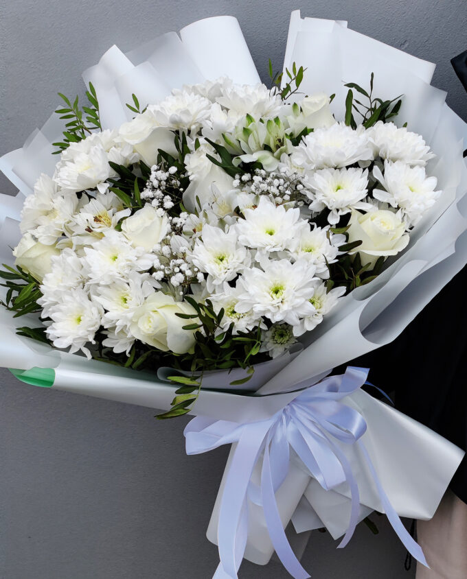 цветы хризантемы заказать в Гомеле от Флореаль